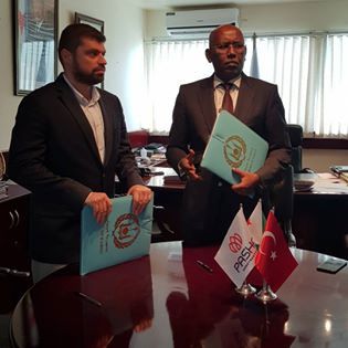 Cibuti Finans Bakanı İlyas Dawaleh ile imza töreni
